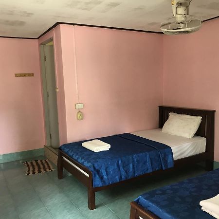 Cashew Nut Bungalows Hotel Ao Nang Exterior foto