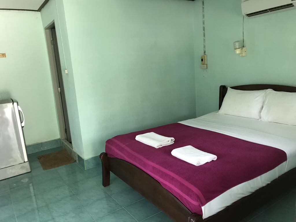 Cashew Nut Bungalows Hotel Ao Nang Exterior foto
