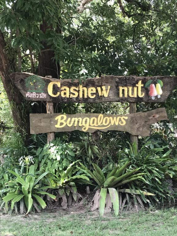 Cashew Nut Bungalows Hotel Ao Nang Exterior foto